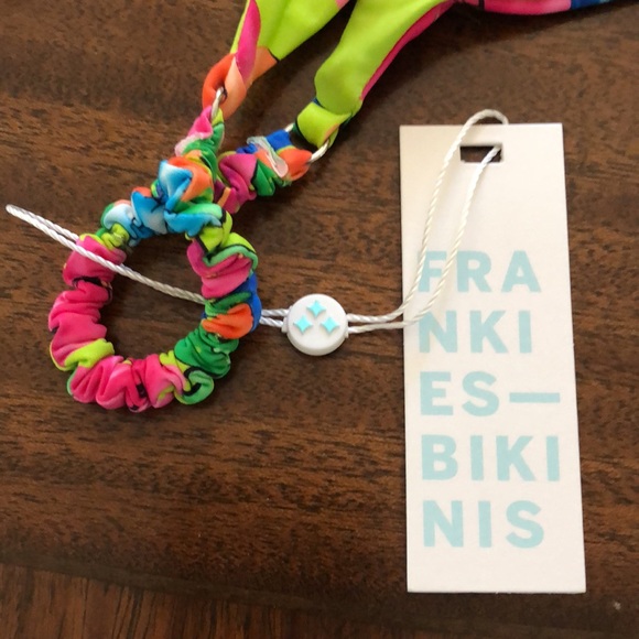 NWT Frankies Bikinis Hope skimpy tropical design bottom - Picture 10 of 14